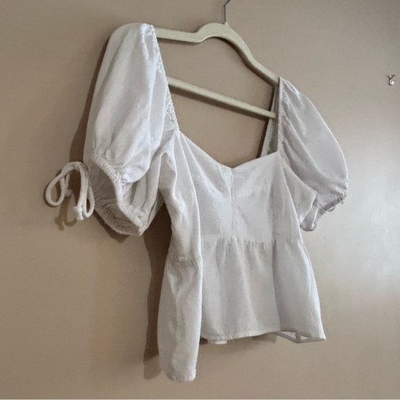 NWT Sim & Sam M Linen Blend Empire Waist Smocked Puff Sleeve Crop Blouse White - Picture 2 of 11